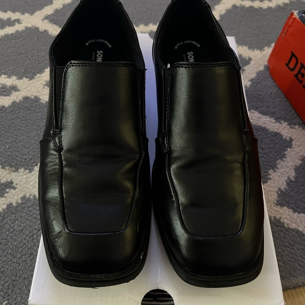Men’s Sonoma memory foam dress loafer men’s size 6